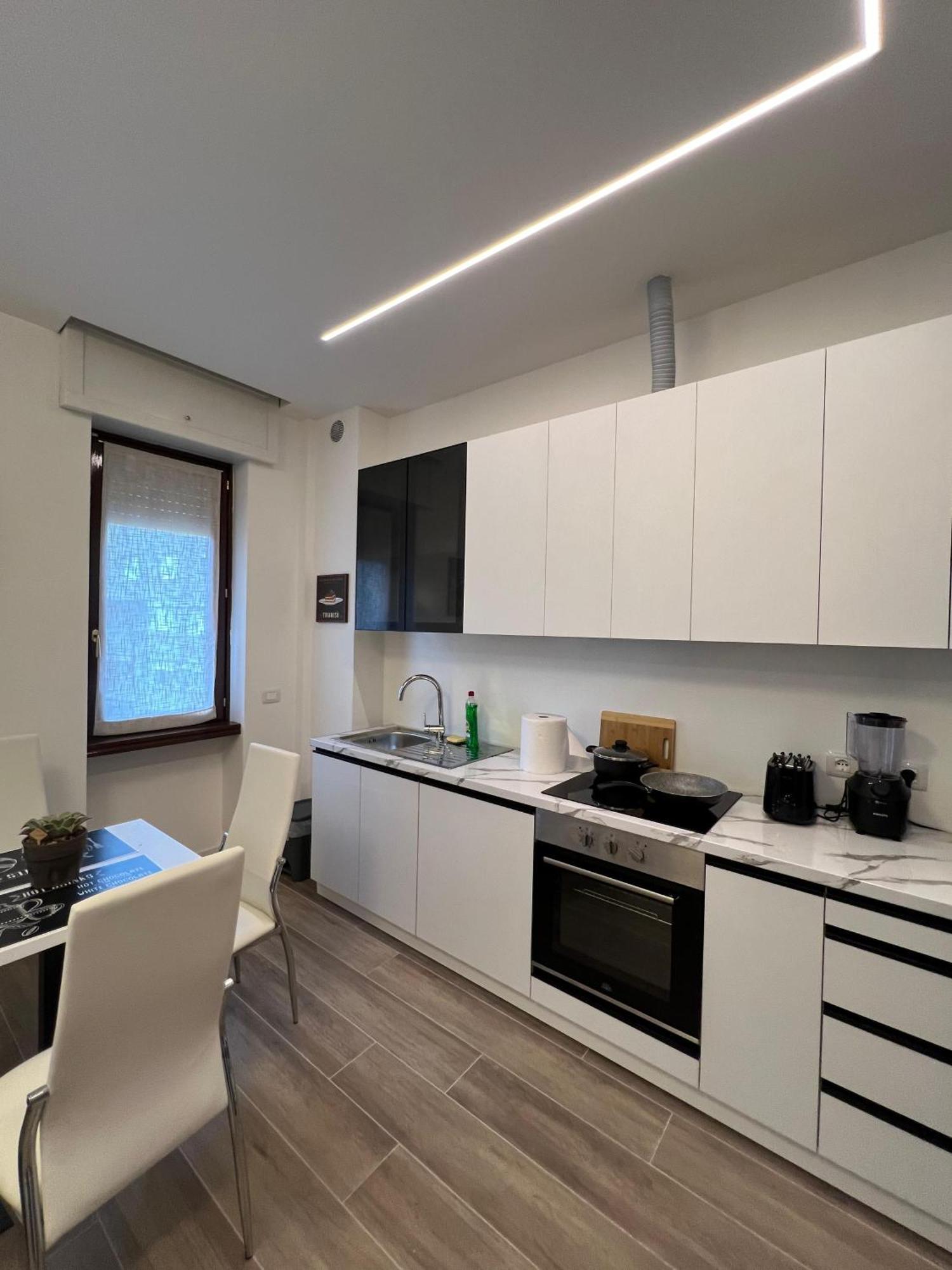 Imperial B&B Μπέργκαμο Εξωτερικό φωτογραφία